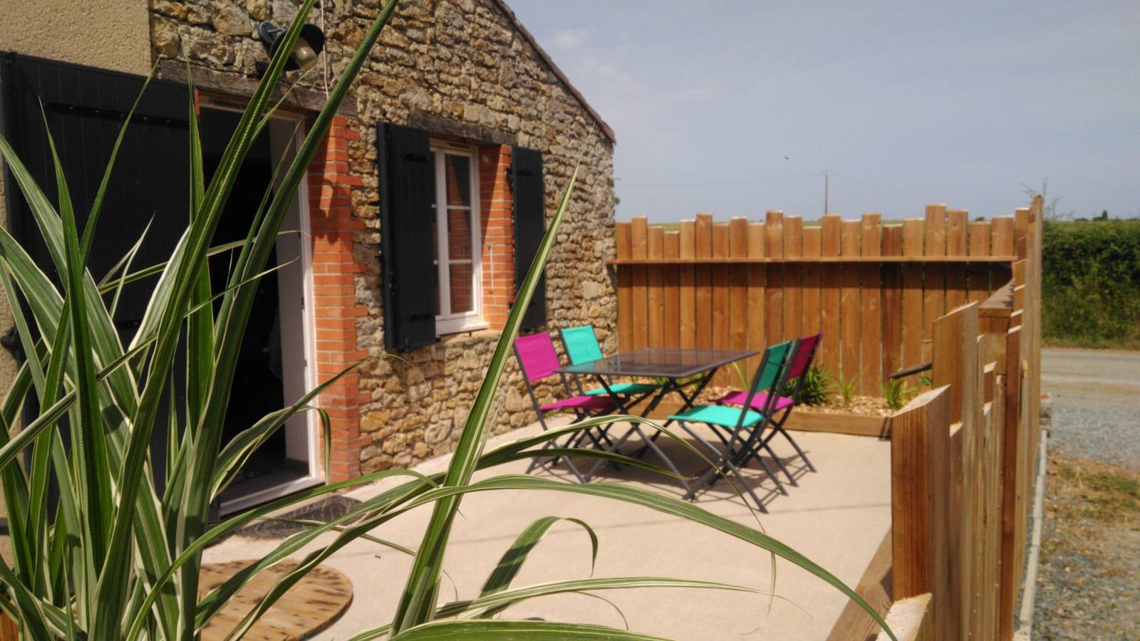 Entre plages et Puy du Fou, gîte 2 * avec piscine in Saint-Germain-de-Prinçay, Région de La Roche-sur-Yon
