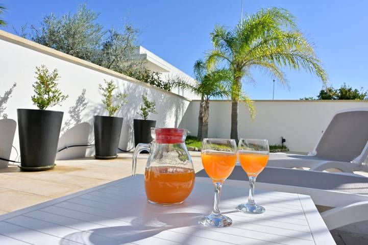 Casa vacanza per 8 persone, con giardino e panorama, adatto a famiglie con bambini - 1