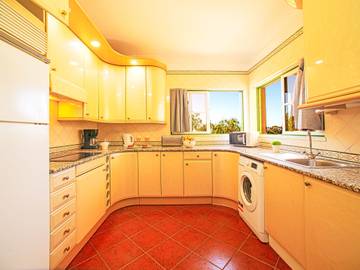 Apartamento De Férias para 6 Pessoas em Portimão, Distrito de Faro, Foto 3