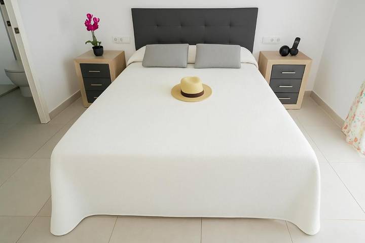 Chalet para 6 personas, con jardín además de piscina y vistas en Provincia de Almería - 4