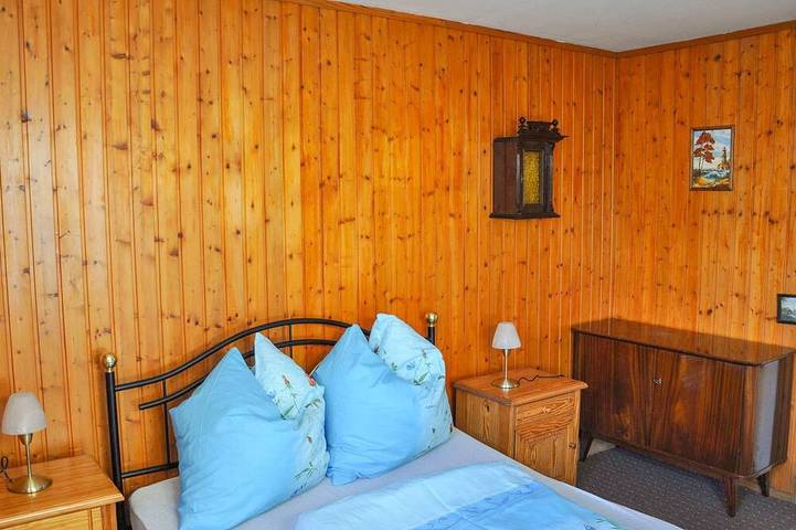 Ferienwohnung für 5 Personen, mit Terrasse und Garten in Ahrenshagen-Daskow - 3