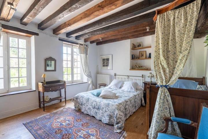 Gîte pour 8 personnes, avec vue et jardin à Mont-près-Chambord - 4
