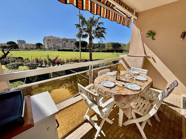 Gîte pour 5 personnes, avec terrasse, animaux acceptés dans Golf Grand Jardin