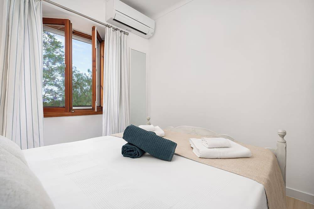 Chalet Con Piscina Salina, Pista De Tenis Y Raquetas. in Alaró, Interior de Mallorca