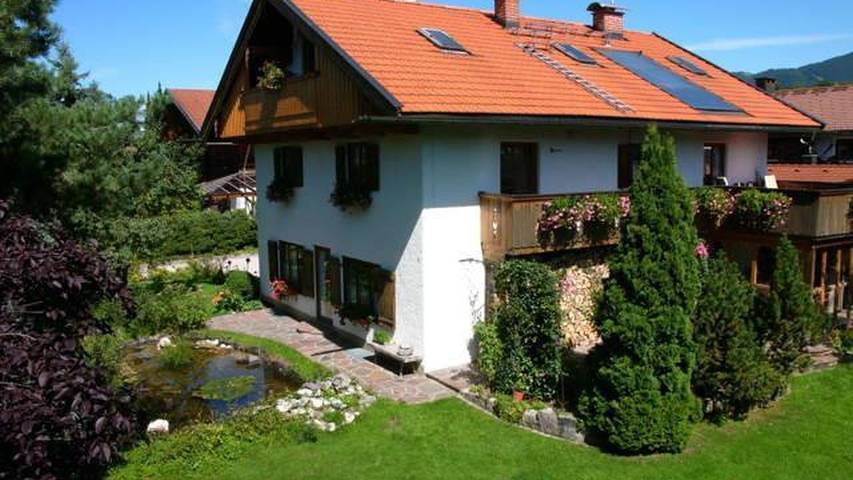 Ferienwohnung für 2 Personen, mit Garten im Tölzer Land - 2