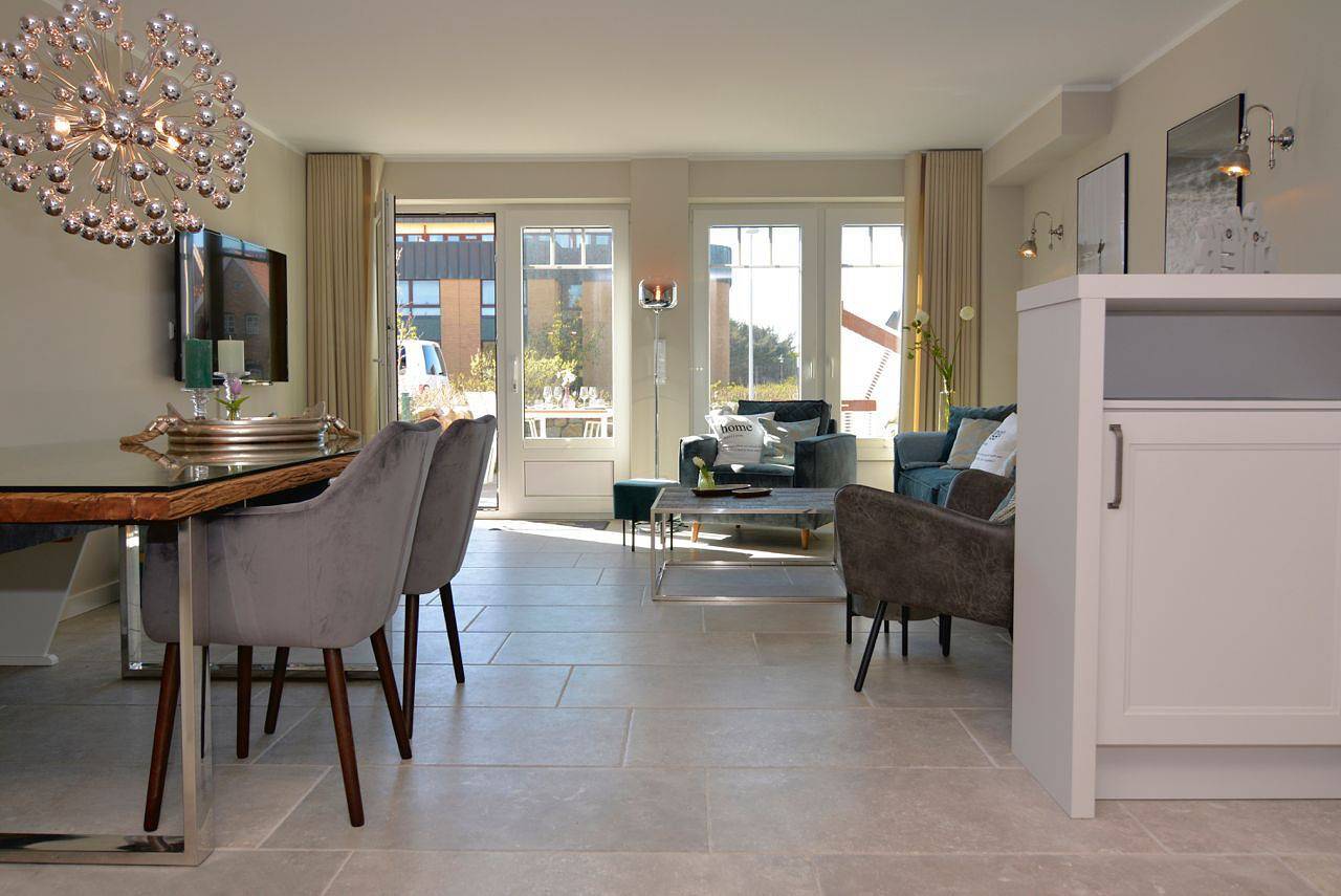 Ganze Wohnung, Moderne 93qm auf 2 Ebenen für bis zu 4 Personen mit eigener Sauna in Westerland, Sylt (Gemeinde)