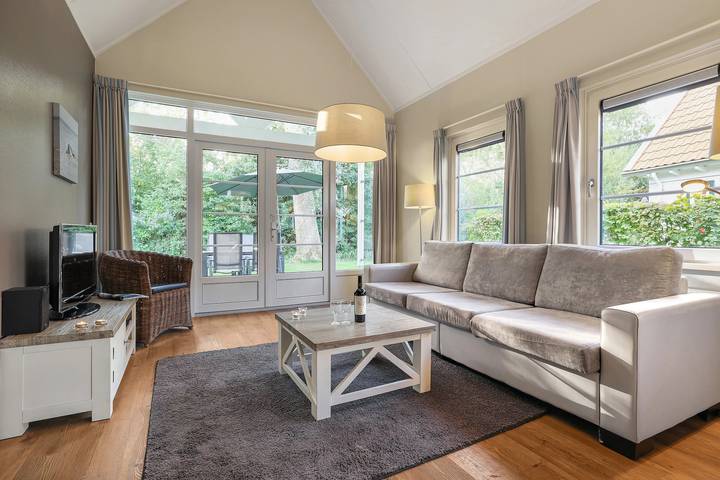 Bungalow für 4 Personen, mit Balkon/Terrasse und Terrasse in Burgh-Haamstede - 2