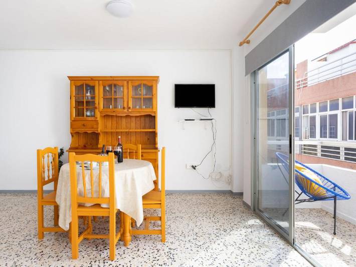 Holiday apartment for 6 people, with balcony - 1