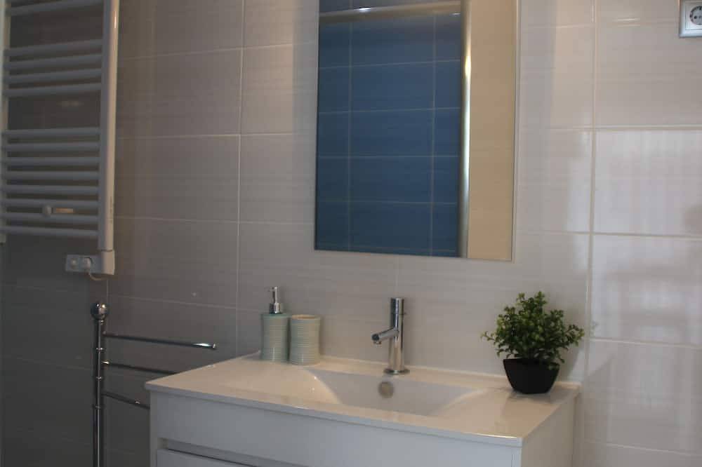 Ganze Wohnung, Wohnung in Braga in der Nähe der U. M.- 44802 / Al in Braga, Braga Distrikt