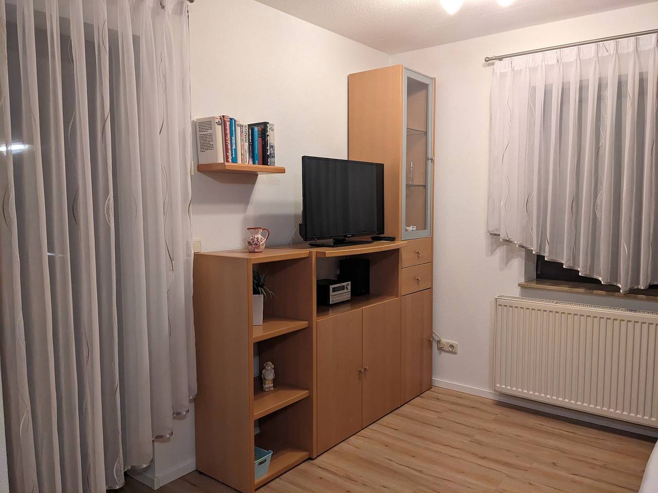 Appartement entier, Appartement 'Karolina 3' avec vue sur la montagne, terrasse commune et Wi-Fi in Bad Soden-Salmünster, Arrondissement de Main-Kinzig