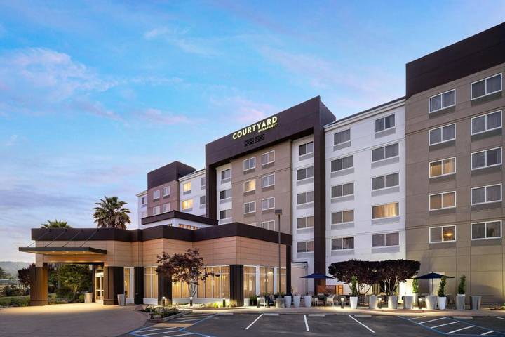 Hotel para 4 personas - 1