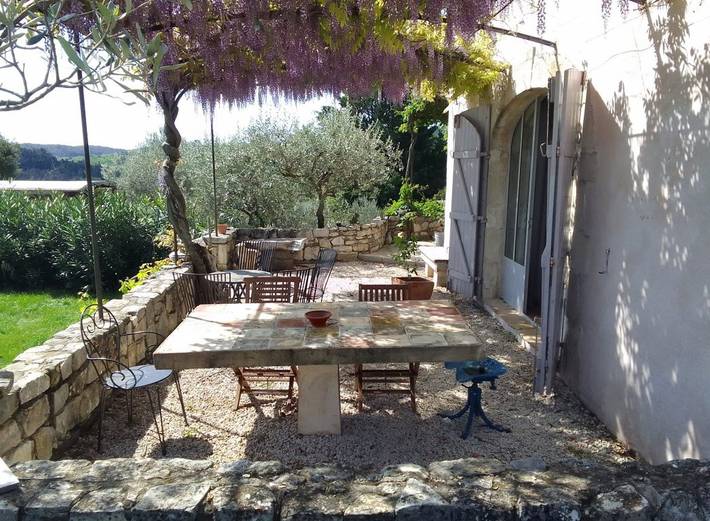 Chambre d’hôte pour 2 personnes, avec terrasse ainsi que piscine et jardin en Ardèche - 4