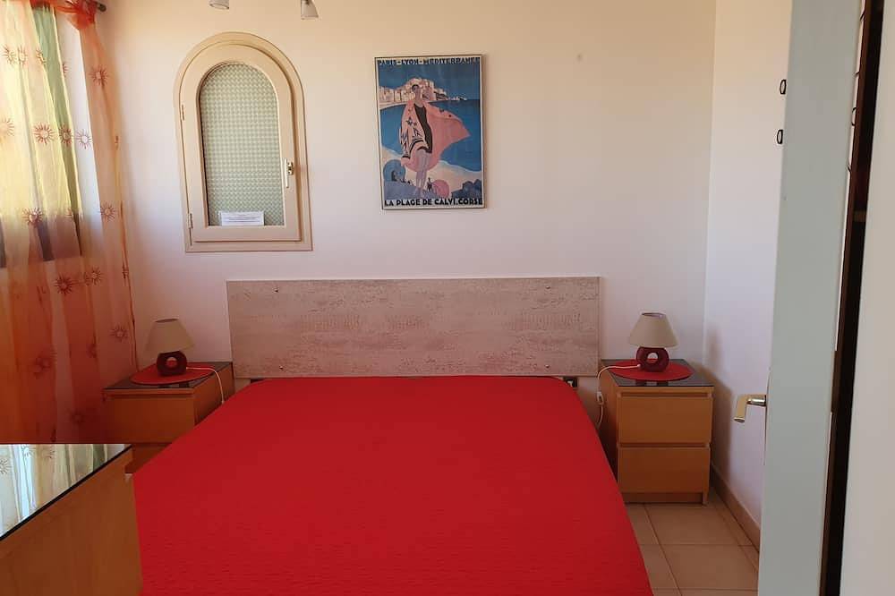Appartement entier, Bord de mer à 30m, Plage à 100m, Algajola, Corse, T2 Superbe vue Mer, Terrasse in Algajola, Région de Calvi