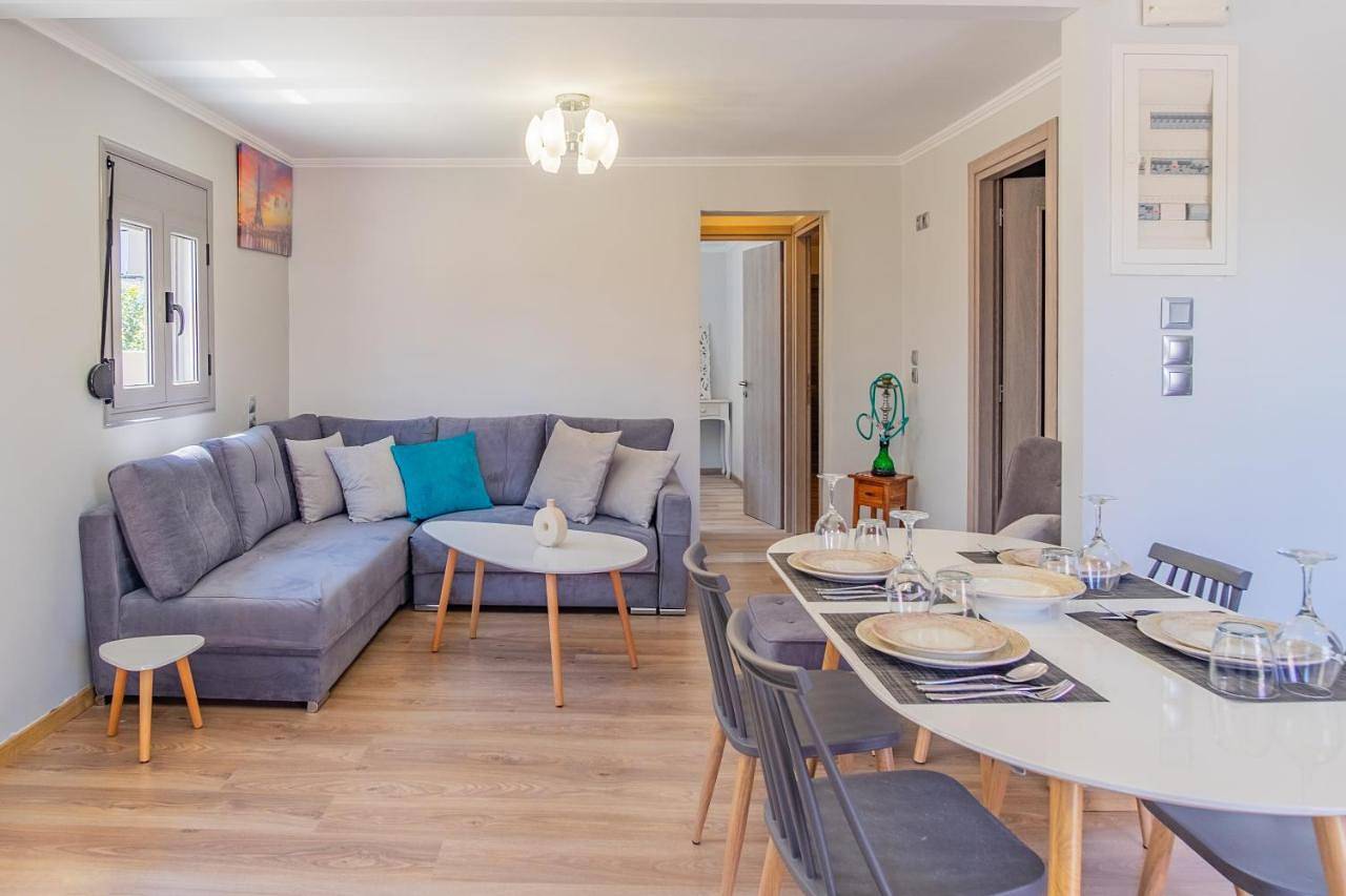Ολόκληρο το διαμέρισμα, Two-Bedroom Apartment in Καρυώτες, Ελλάδα