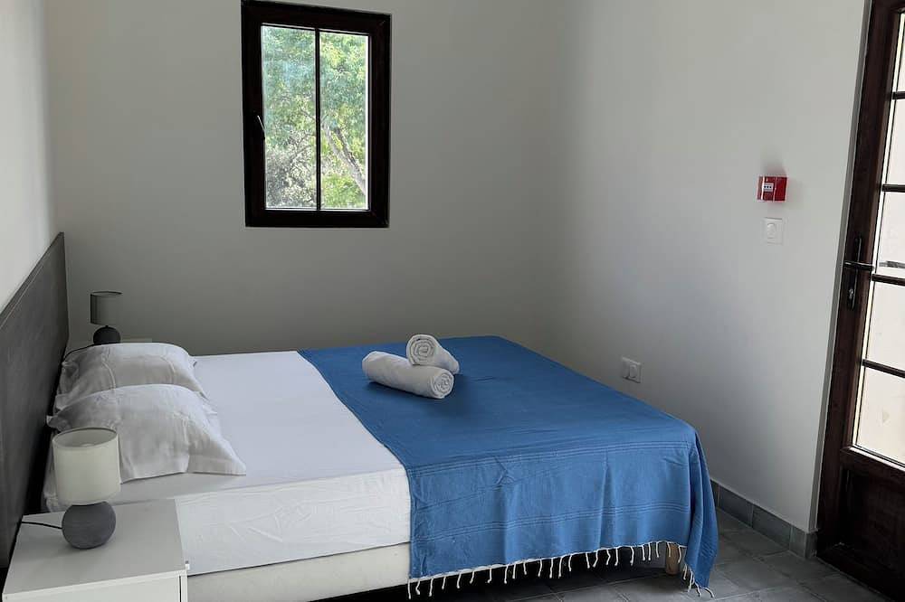 Logement Independant Au Calme A 700M Des Plages in Cavalaire-sur-Mer, Région de Draguignan