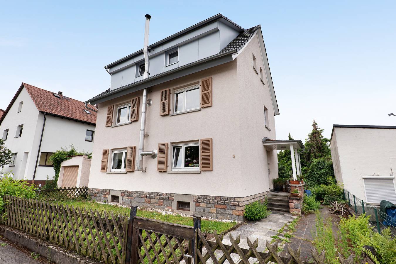 Appartement entier, Appartement 'Fewo Sartorius' avec terrasse privée et Wi-Fi in Bensheim, Bergstraße