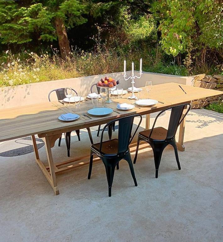 Location de vacances pour 4 personnes, avec vue ainsi que jardin et piscine à Oradour-sur-Vayres - 4