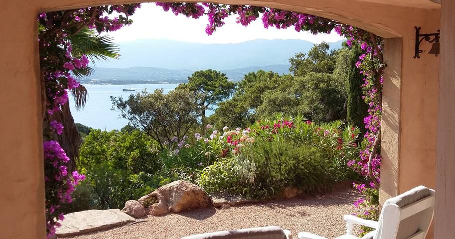 Gîte pour 4 personnes, avec jardin ainsi que piscine et terrasse à Porto-Vecchio - 3