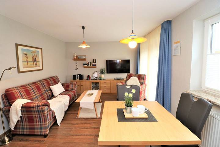 Ferienwohnung für 2 Personen, mit Terrasse in Wustrow - 2