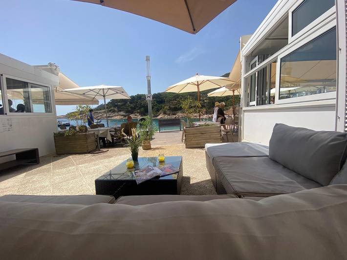 Gîte pour 8 personnes, avec terrasse à Tamariu - 4