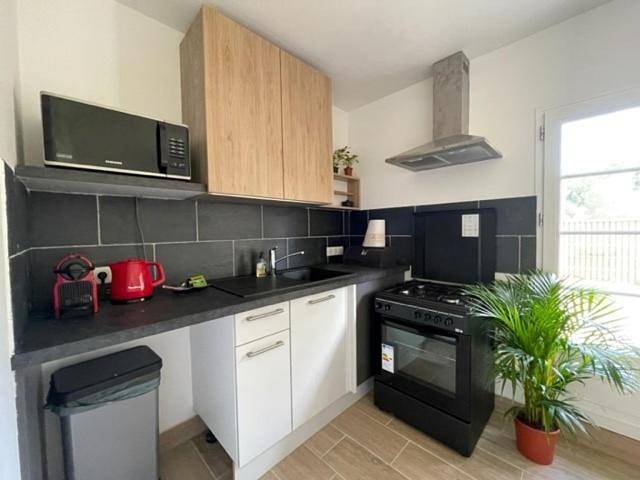 Gîte pour 6 personnes, avec jardin à Hargeville - 4