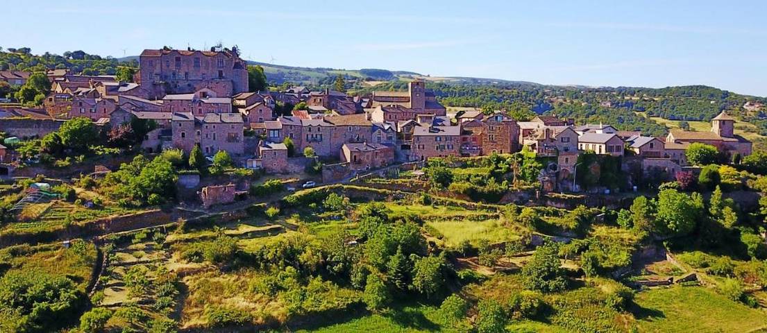 Location de vacances pour 2 personnes, avec jardin ainsi que terrasse et vue à Castelnau-Pégayrols - 4