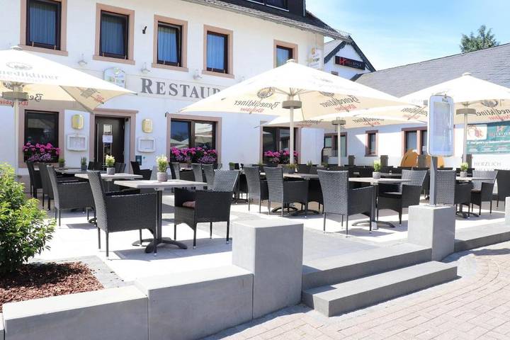 Hotel für 3 Personen in Bleialf