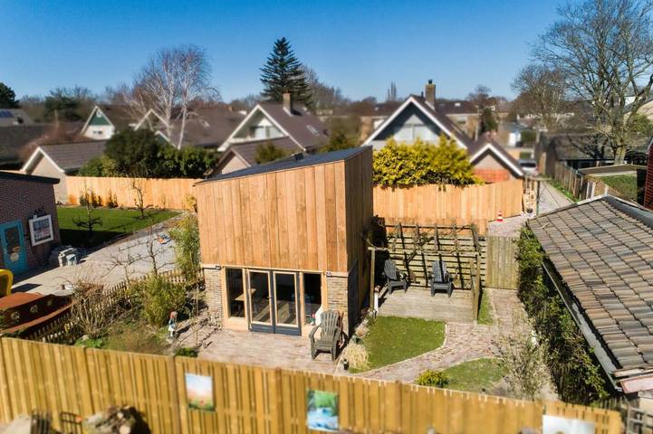 Ferienhaus für 2 Personen, mit Terrasse und Garten sowie Ausblick in Bergen (Nordholland)