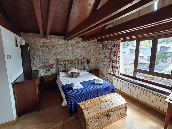 Casa rural para 10 personas, con Balcón y Terraza además de Jardín y Vistas en Cerler - 2