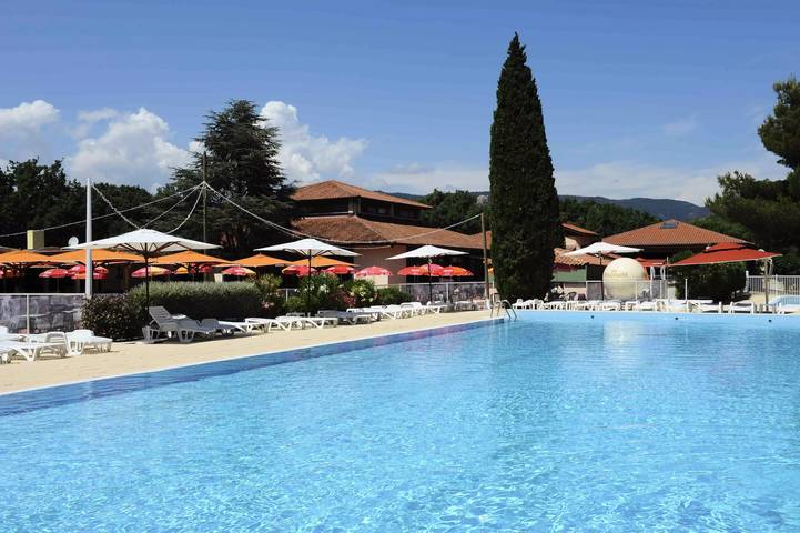 Villa für 4 Personen, mit Pool und Terrasse in Bormes-les-Mimosas - 3