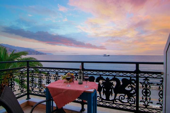 Maison d’hôte pour 2 personnes, avec Balcon ainsi que Terrasse et Vue