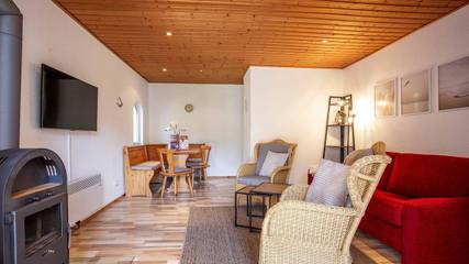 Ferienhaus für 4 Personen, mit Garten in Silz