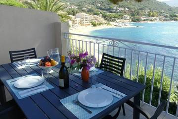 Gîte pour 4 personnes, avec jardin et balcon à Casaglione