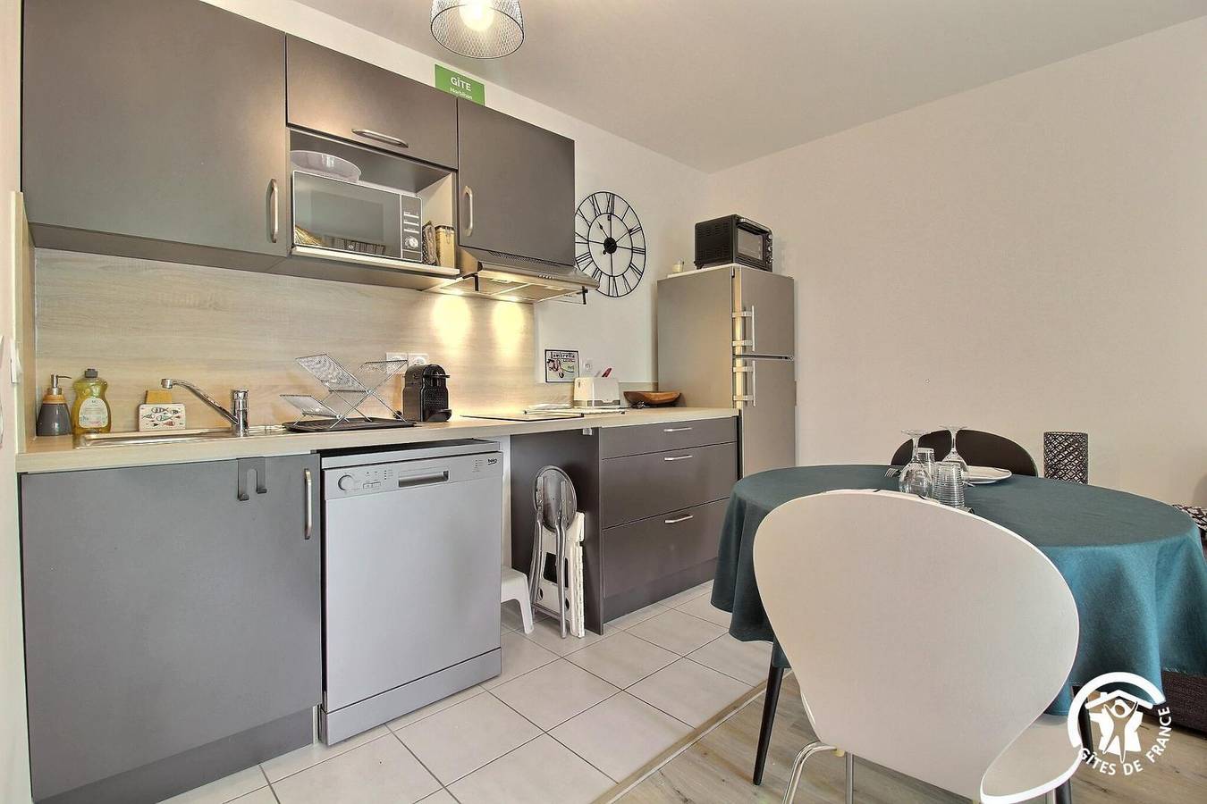 Gîte für 2 Personen mit Terrasse in Arradon, Côte des Mégalithes