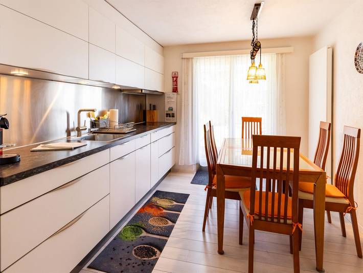 Ferienwohnung für 6 Personen, mit Balkon und Terrasse sowie Garten