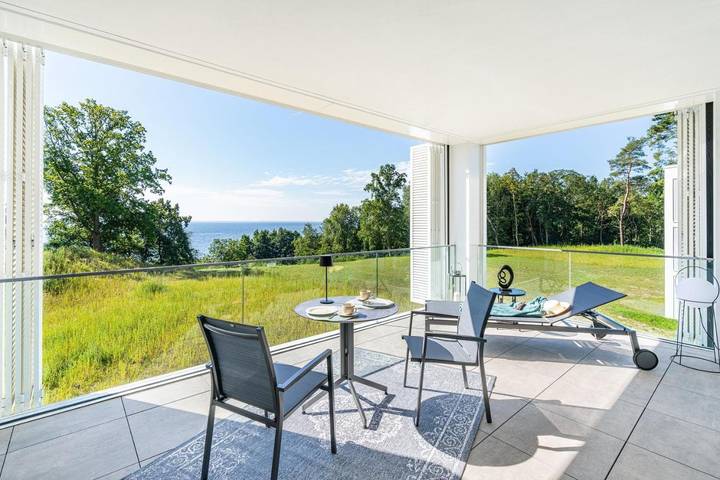 Villa voor 5 personen, with Balkon and Terras as well as Sauna and Uitzicht op het meer op Usedom