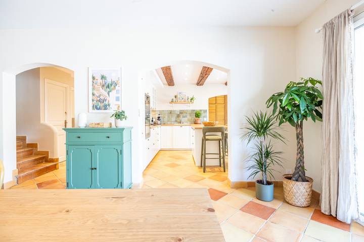 Villa pour 8 personnes, avec jardin à Antibes