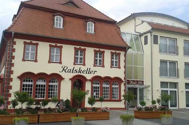 Doppelzimmer 3 Neubau, Dusche/ Wc - Hotel Garni zum alten Ratskeller Vetschau in Stadt Vetschau, Vetschau