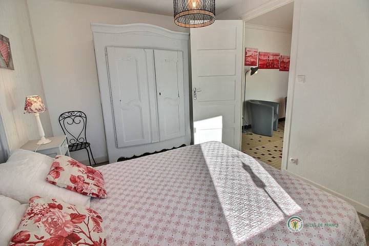 Gîte pour 2 personnes, avec jardin, animaux acceptés à Saint-Bihy