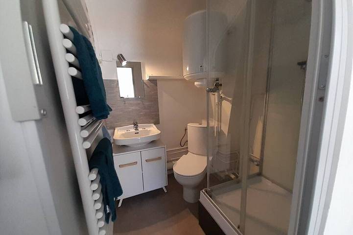 Ganze Wohnung, Charming studio in Bois-le-Roi with private parking in Bois-le-Roi, Seine-et-Marne