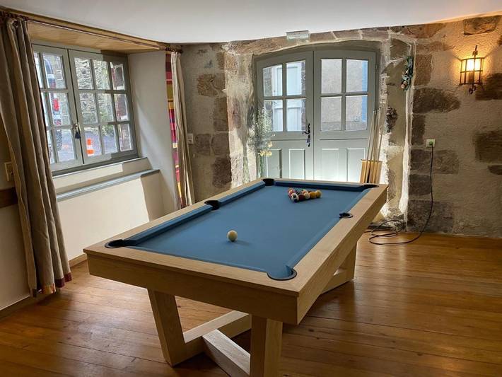 Location de vacances pour 14 personnes, avec jardin à Salers (Cantal) - 3