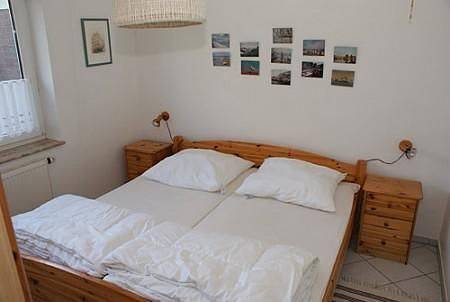 Ferienwohnung für 4 Personen, mit Terrasse und Garten in Carolinensiel - 4