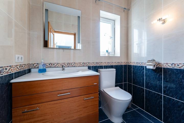 Villa Milano mit privatem Pool, Bergblick & 4 Schlafzimmern mit Bad en Suite in Mijas Costa, Mijas