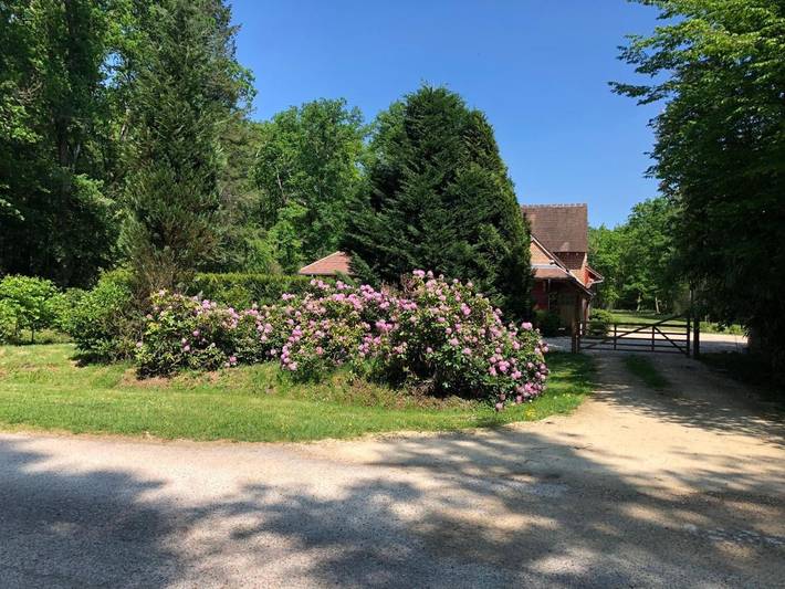Chambre d’hôte pour 8 personnes, avec vue et jardin, animaux acceptés à Salbris - 2