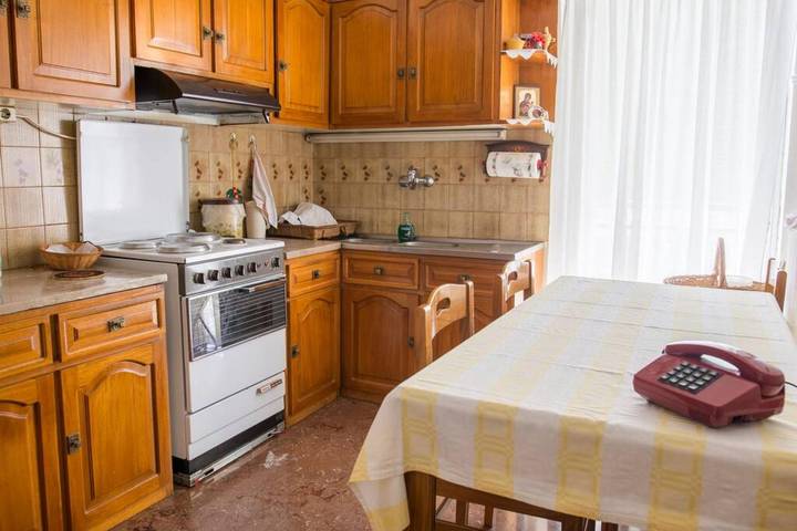 Ganze Wohnung, Ferienwohnung für 5 Personen mit Terrasse in Trikala, Trikala und Umgebung
