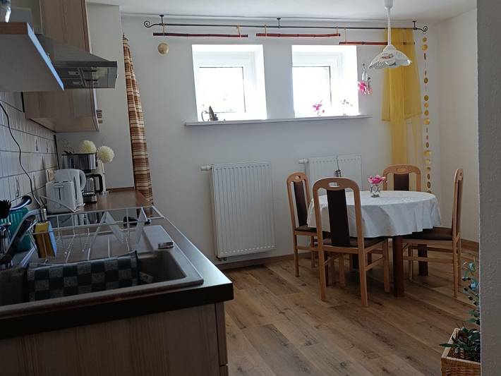 Ganze Ferienwohnung, Ferienwohnung Jasmin - Fewo, Dusche, Wc, 1 Schlafraum in Plauen, Chemnitz und Umgebung