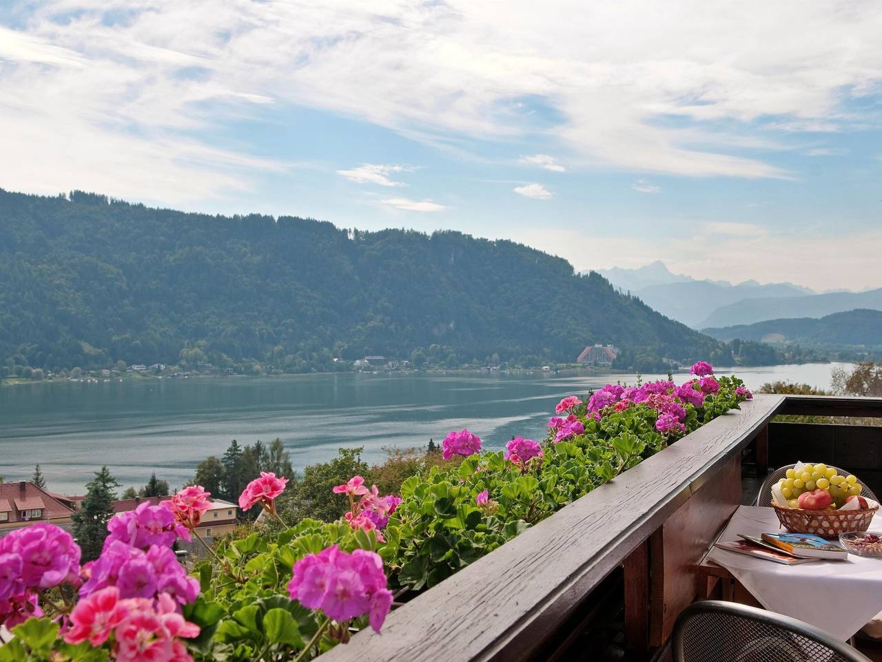 Ganze Ferienwohnung, Ferienwohnungen Schützenhof - Ferienwohnung Typ Rosengarten in Treffen am Ossiacher See, Gerlitzen