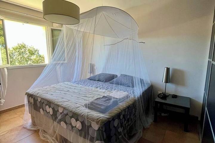 Location de vacances pour 6 personnes, avec jardin à Pourrières - 2