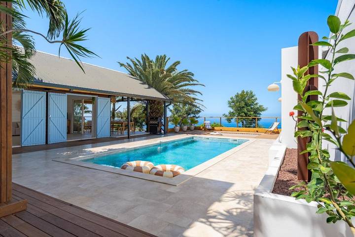 Location de vacances pour 8 personnes, avec jardin ainsi que piscine et vue aux Avirons - 4