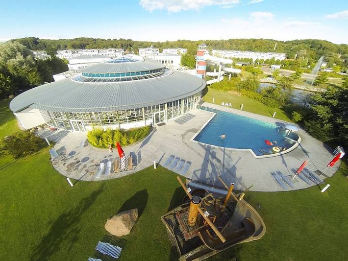 Ferienhaus für 4 Personen, mit Balkon und Pool sowie Sauna in Göhren - 3
